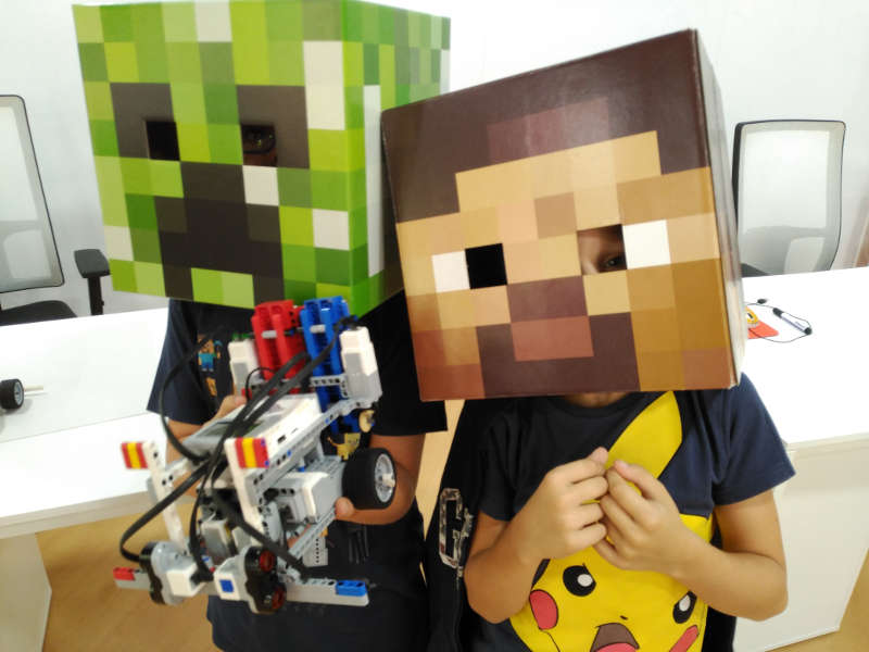iSchool Minecraft Academy